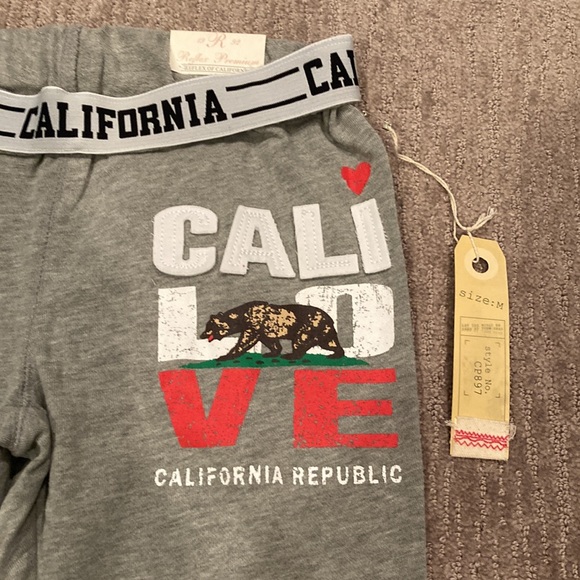 California Love gray cropped sweatpants, Sz M - Picture 2 of 3